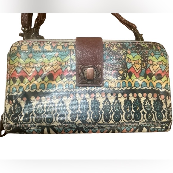 Sakroots Large Smartphone Crossbody. EUC. - Picture 3 of 12
